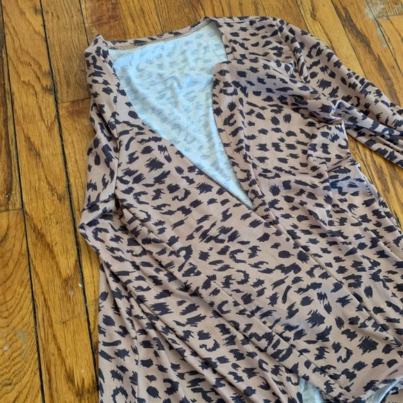 Leopard Print Spring Cardigan - Picture 9 of 10